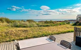 Unique ! Accès direct à la plage ! Duplex Avec grand solarium